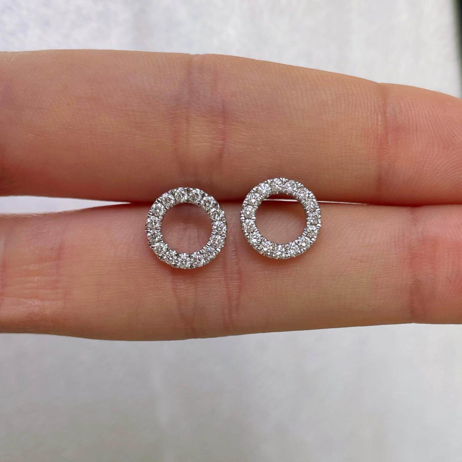 Open Circle Diamond Earrings nature shiny